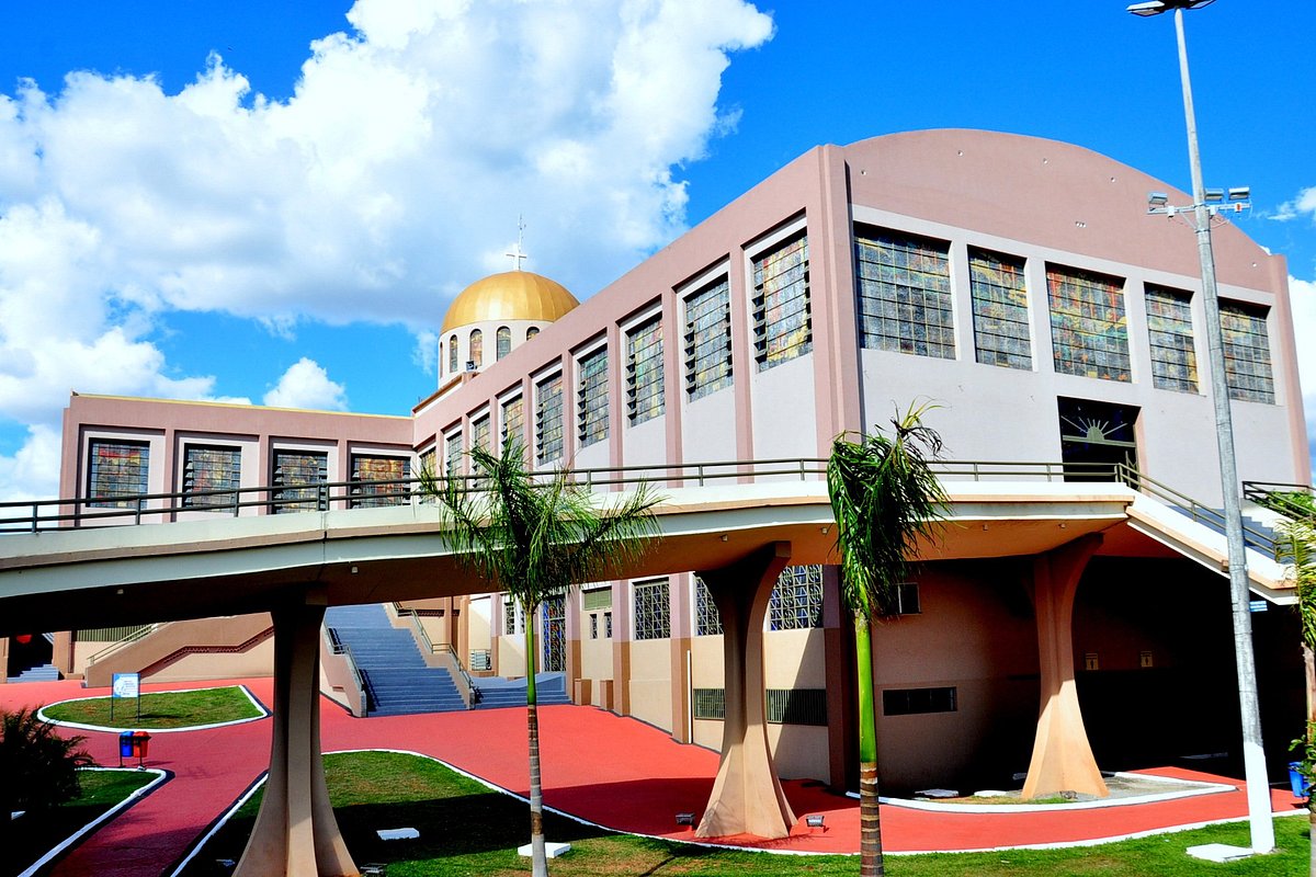 Santuário Basílica do Divino Pai Eterno, em Trindade-GO
